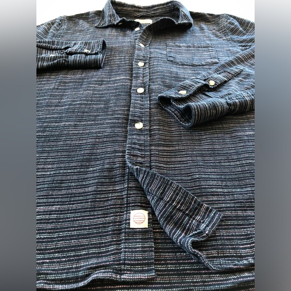Marine Layer Simple Stripe Selvage Shirt in Mood Indigo/White Stripe.100% Cotton - Picture 6 of 10